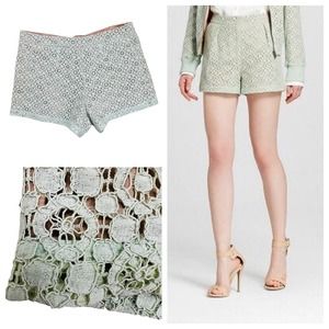 Coquette Shorts Size 14W Victoria Beckham Green Cutout Lined High Rise Flirty